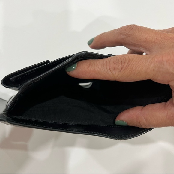 Salvatore Ferragamo Black Wallet Ganchini Black - Picture 4 of 8